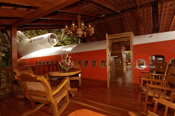 Costa Verde Airplane: deck
