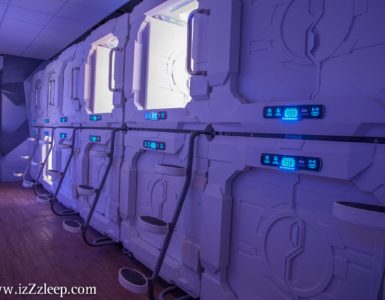 izzzleep: capsule exterior