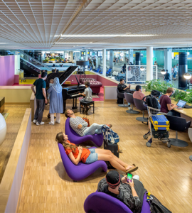 Amsterdam Schiphol Airport rest zone