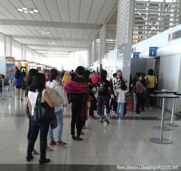 Worst Airports of 2015: Manila Airport