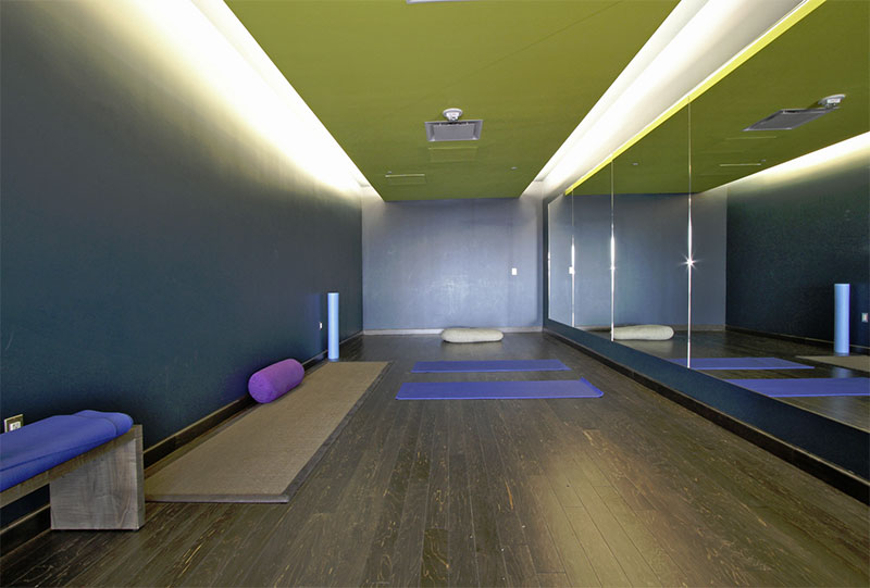 San Francisco Airport Yoga Room