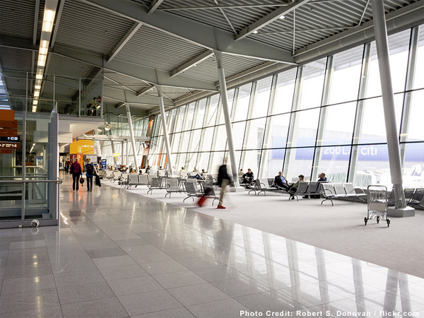 Best Airports of 2013: Warsaw Airport