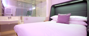 Yotel Premium Cabin