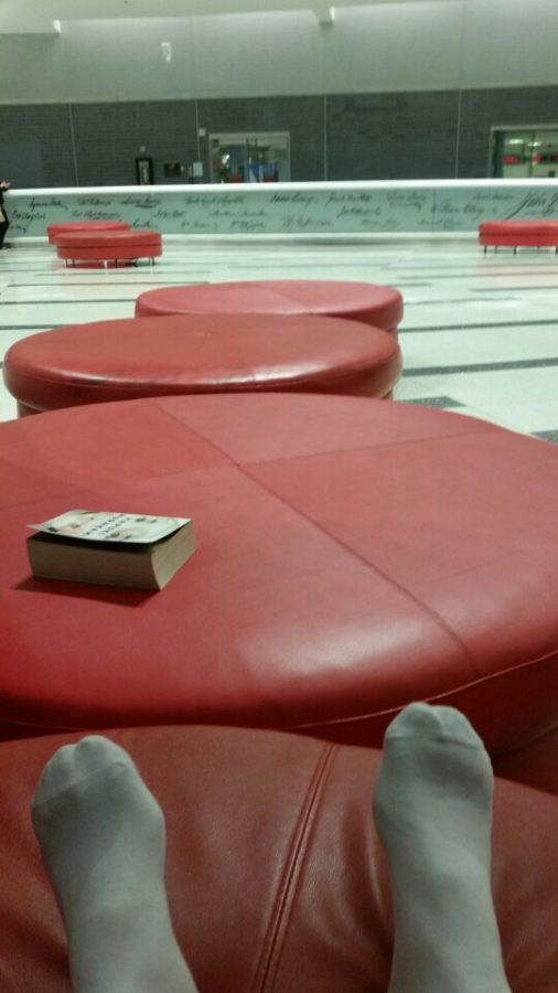 Sleeping in Philadelphia Airport Sleeping in Airports