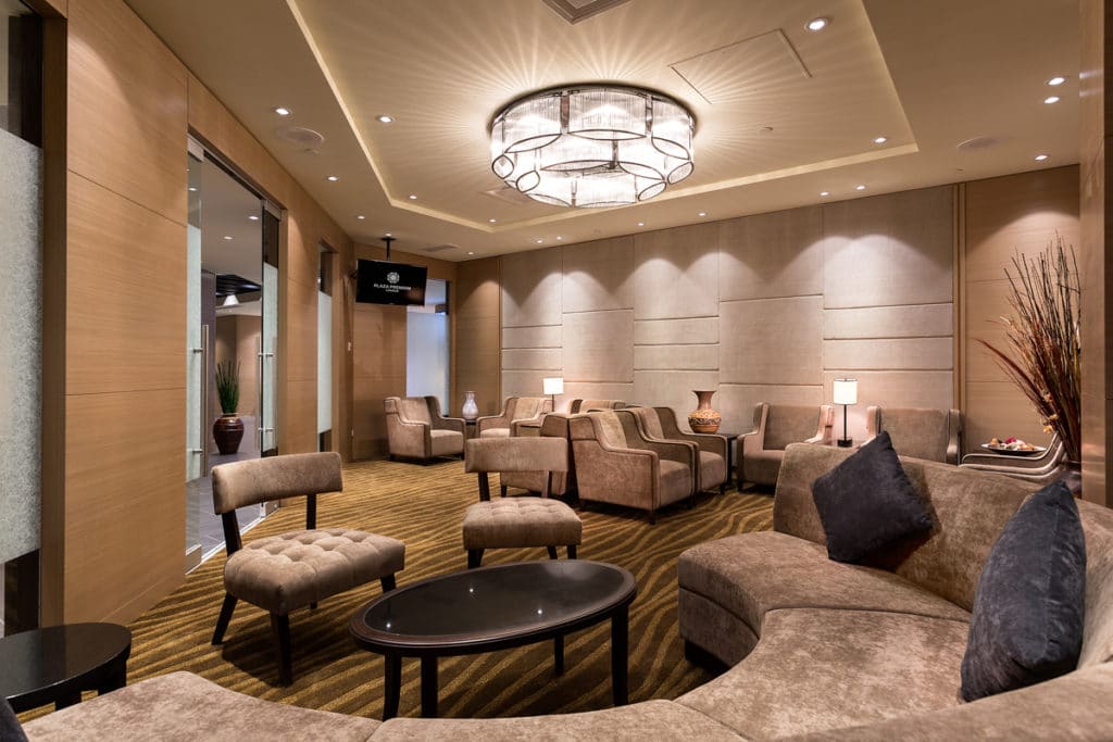 Plaza Premium Lounge International Departures Vancouver Airport
