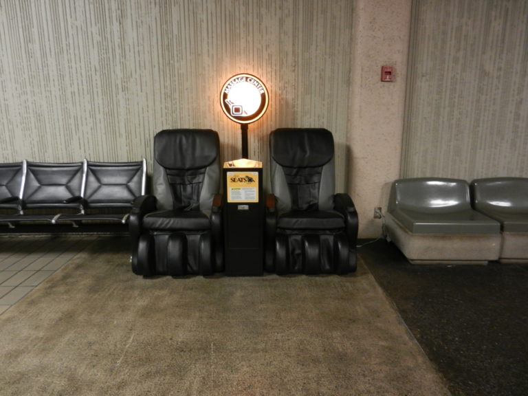Sleeping in Honolulu Airport Sleeping in Airports