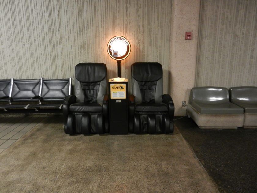 Honolulu airport massage chairs