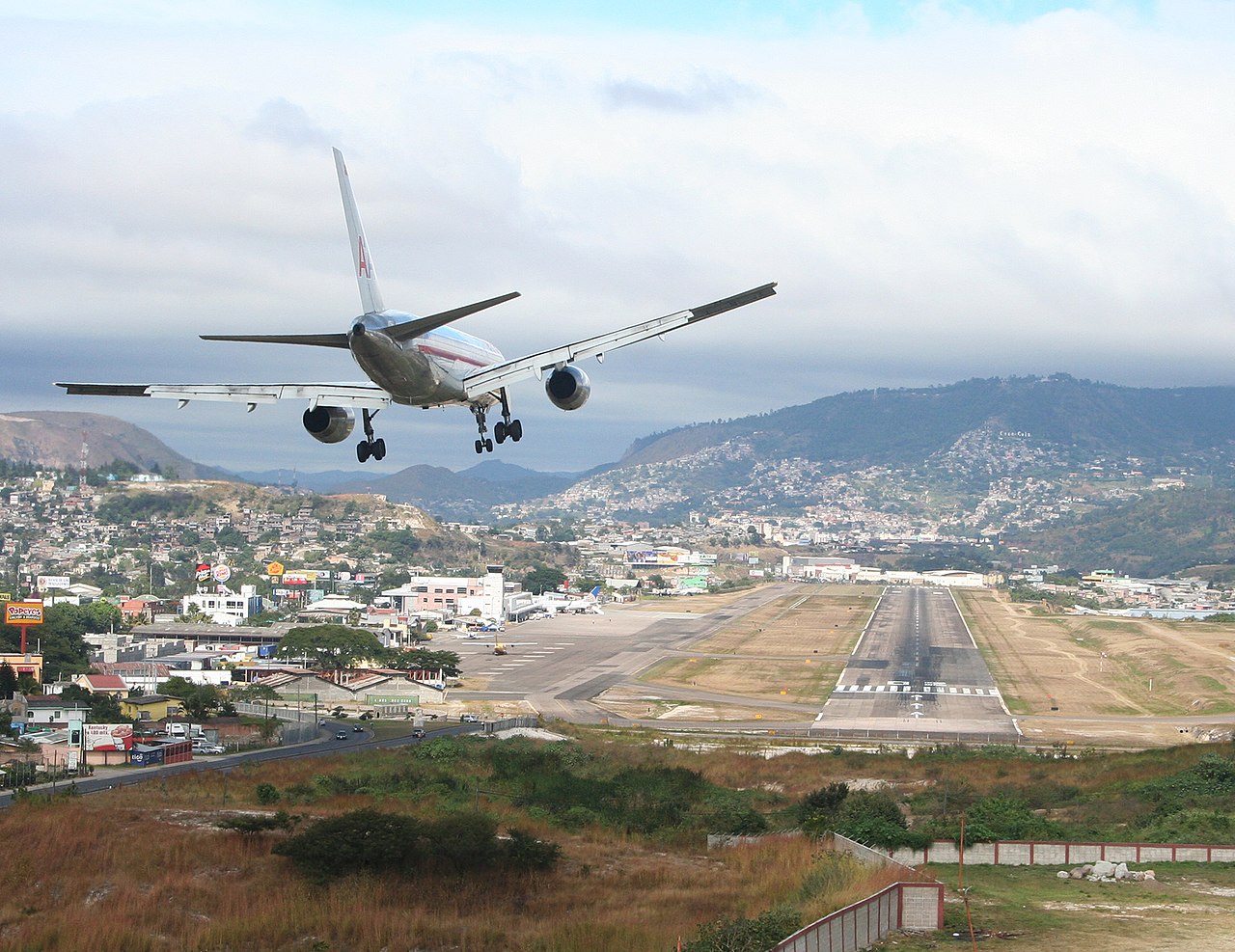 most dangerous airports 2020 most dangerous airports 2020