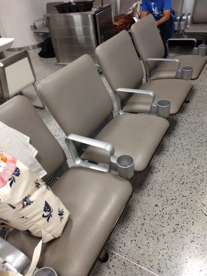 Newark airport seating