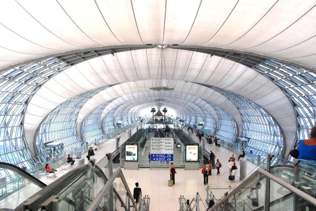 bangkok suvarnabhumi airport guide