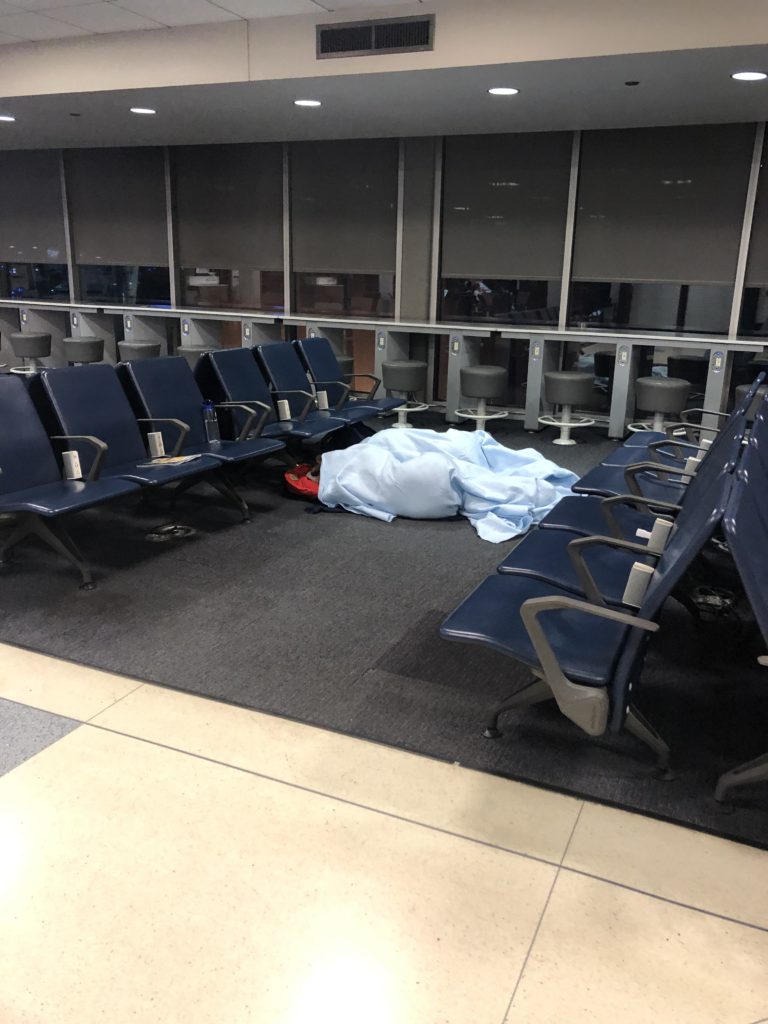 Sleeping in Chicago O’Hare Airport Sleeping in Airports