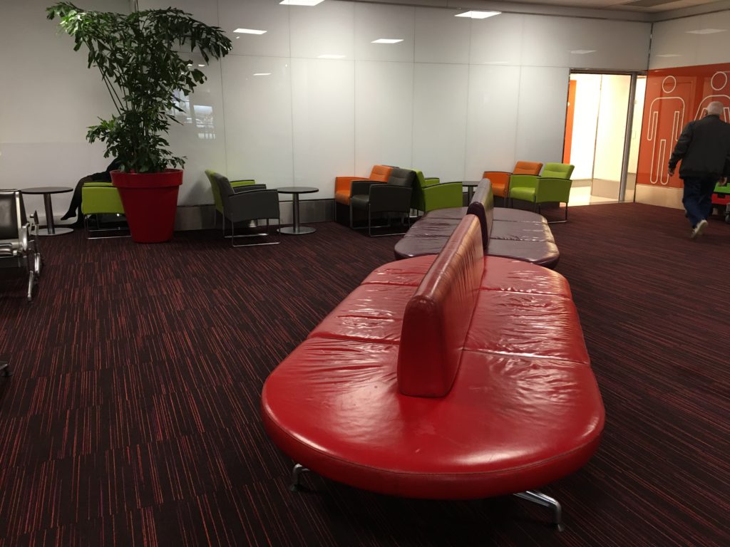 Paris CDG Airport T2d