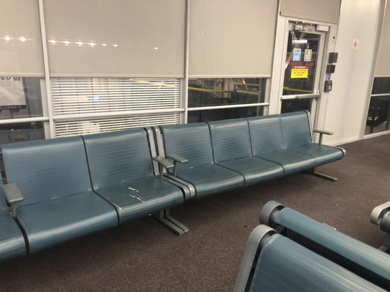 Sleeping in Chicago O’Hare Airport Sleeping in Airports