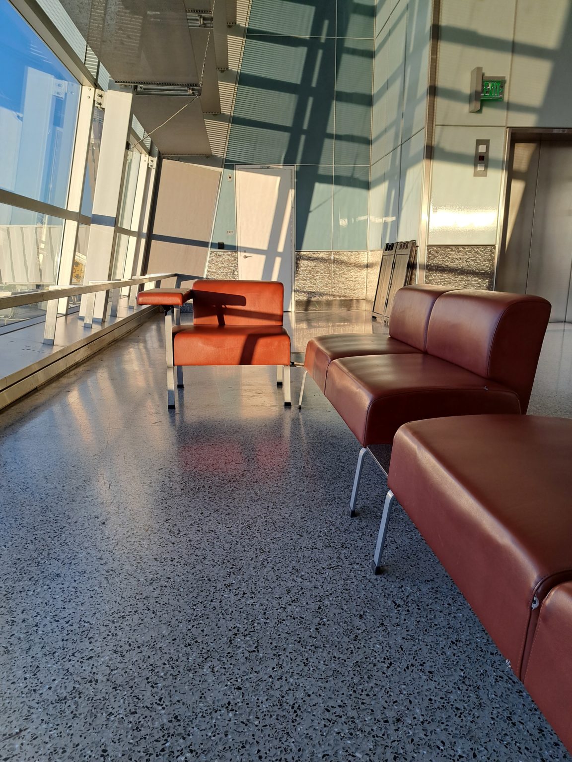 Sleeping in Las Vegas Airport Sleeping in Airports