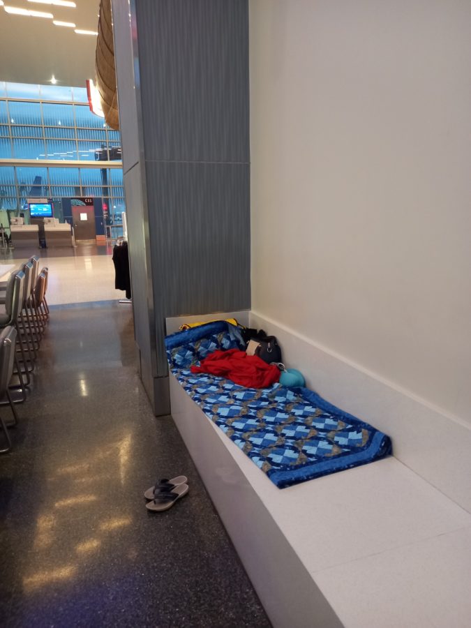Sleeping in Houston Airport Sleeping in Airports