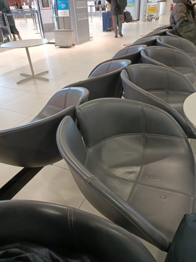 Florence Airport seating