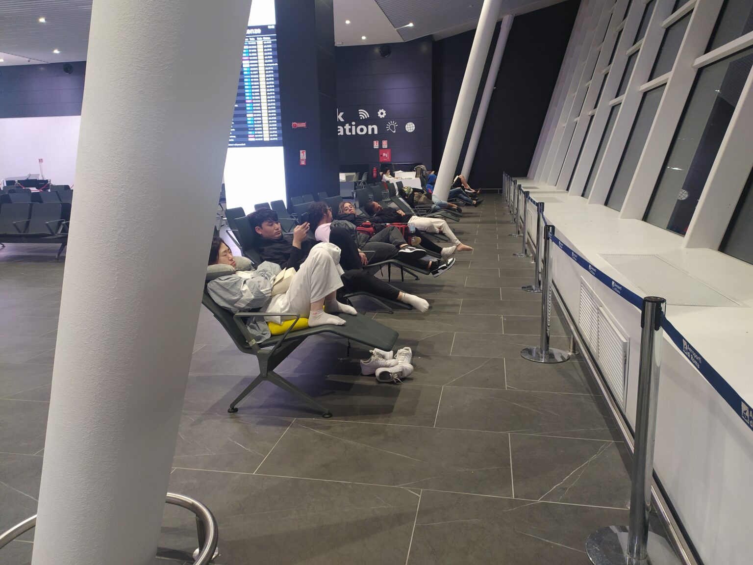 Sleeping in Rome Fiumicino Airport Sleeping in Airports