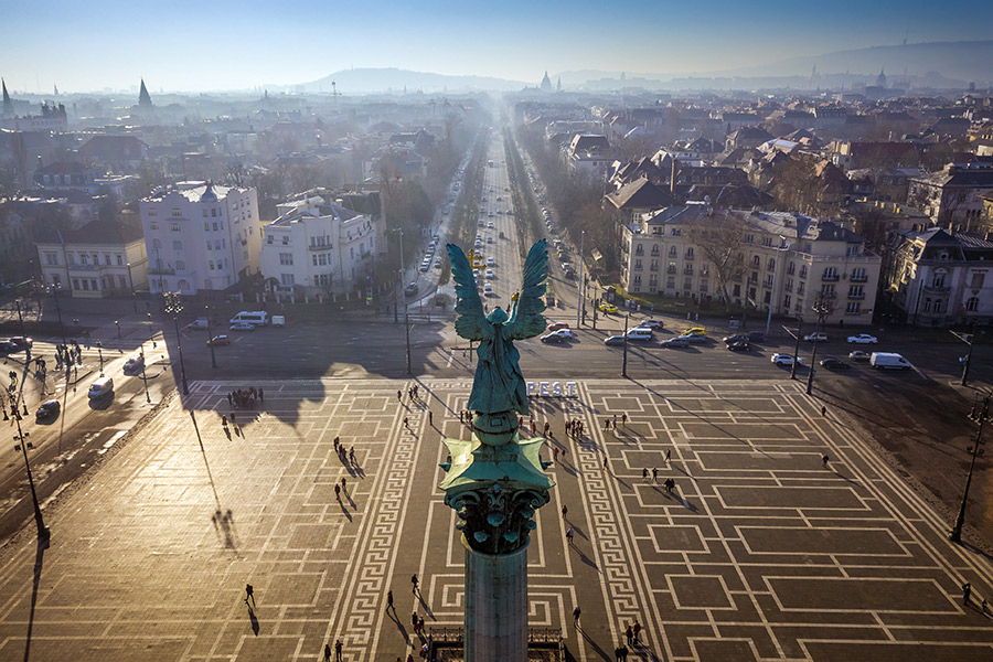 Heroes' Square